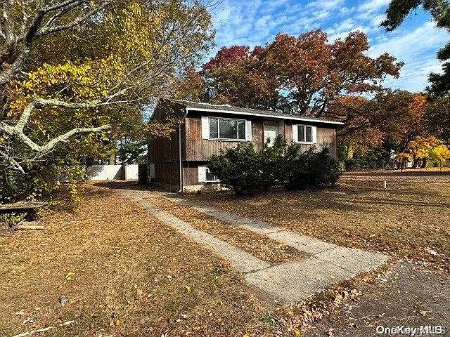 19 Washington Avenue, Wyandanch, NY 11798
